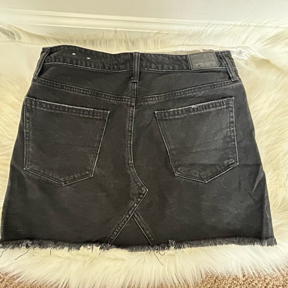 American Eagle Black Jean Skirt Size 2 - Picture 4 of 4